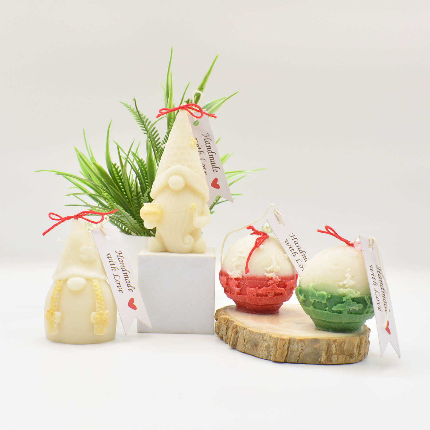 Christmas Soy Wax Candle Gift Set – Lavender Chamomile, Gnome & Bauble